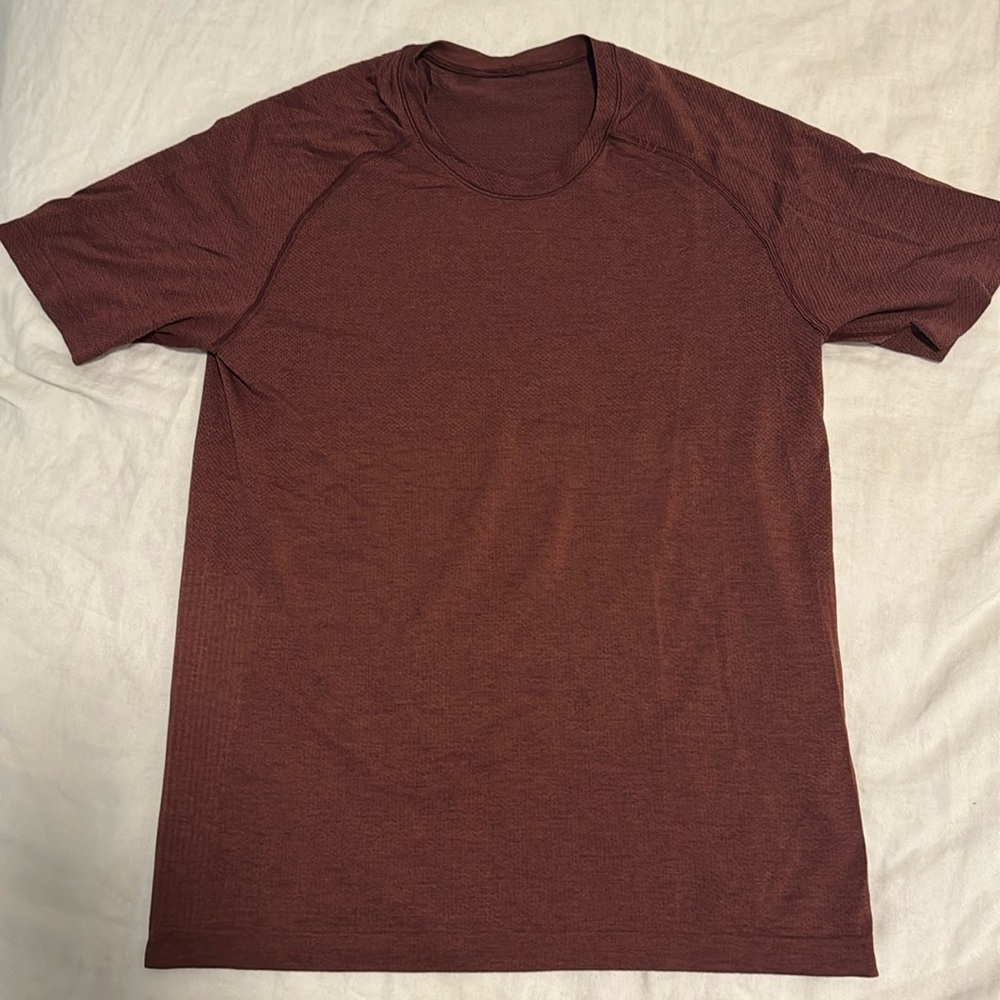 Lululemon Metal Vent Tech 2.0 Shirt Size S